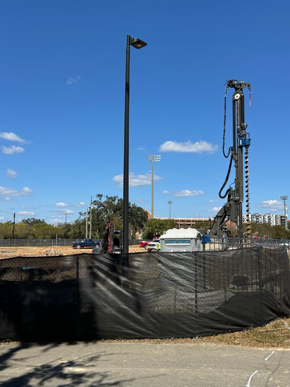 Fraser Electric crew work: new pole light installation